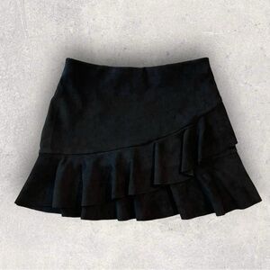 VESTIQUE cute black suede miniskirt